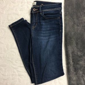 Francesca’s Mid-rise, Dark wash skinny jeans, 27